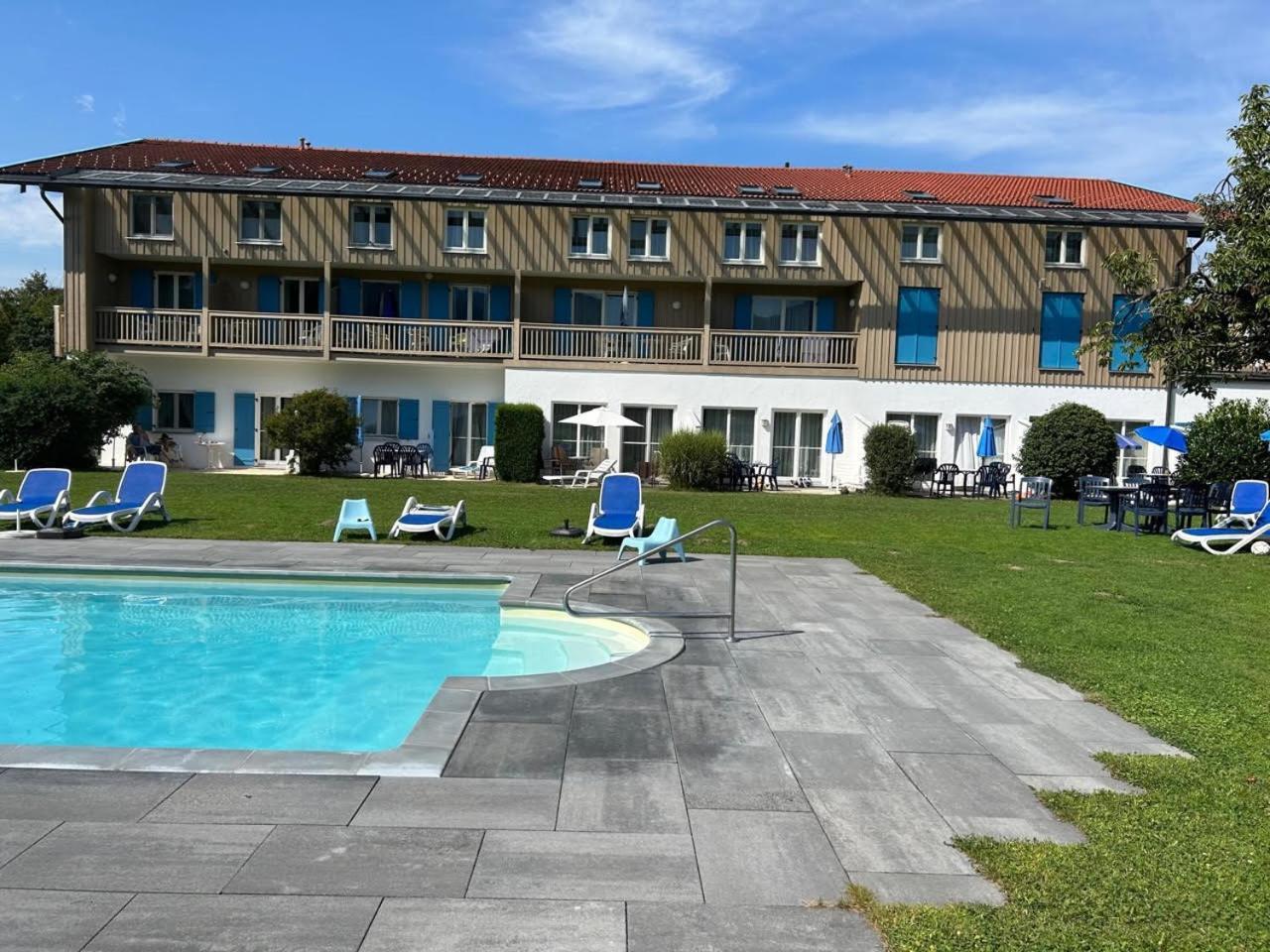 Gabi Mit Pool Und Sauna Übersee Eksteriør billede